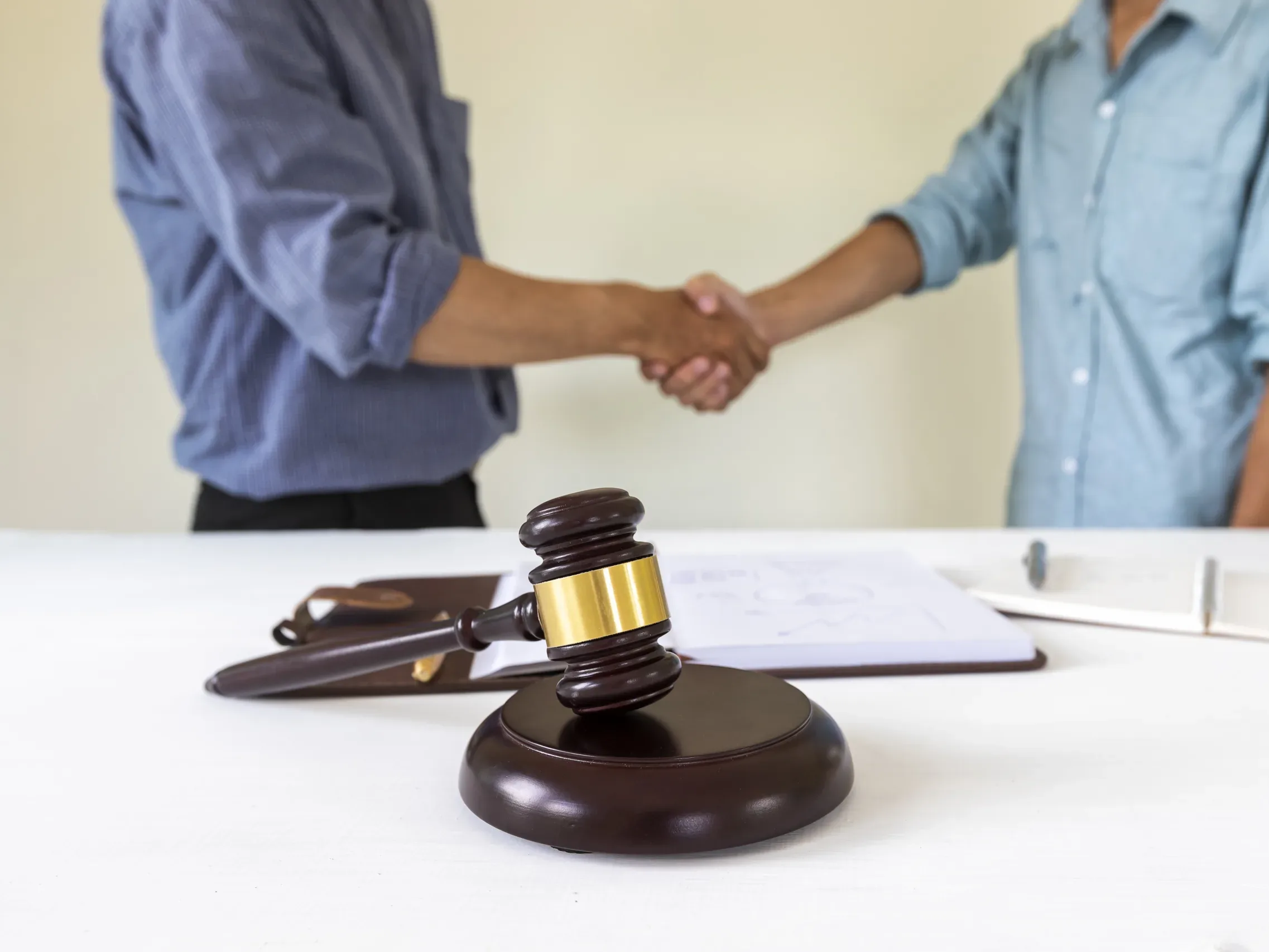 İş Mahkemeleri ve Arabuluculuk Kanunu