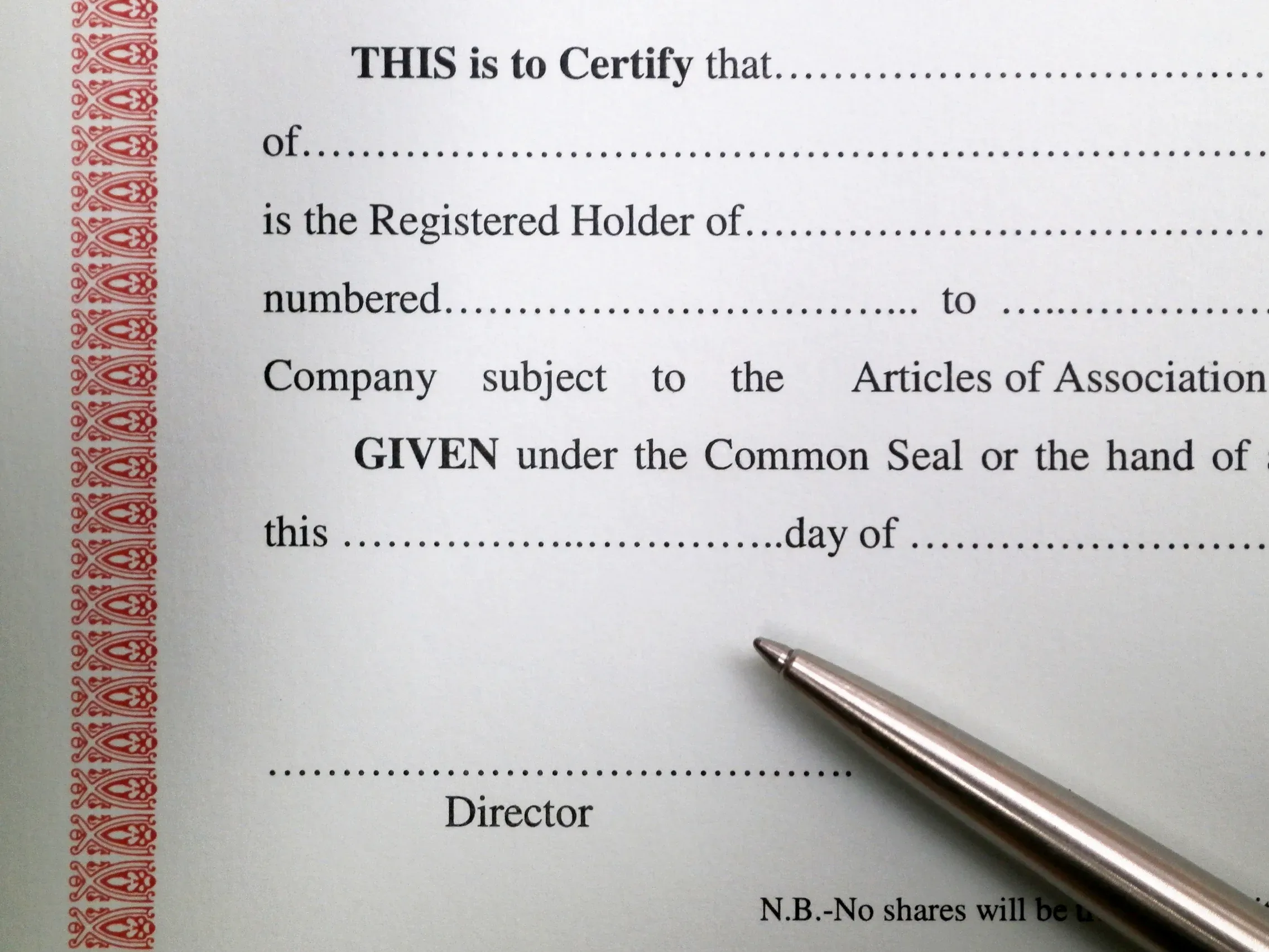 Yargıtay 12. Hukuk Dairesi - Borçlunun Meskeniyet Şikayetinde Bulunduğu Taşınmaza, Tapuda Haciz Şerhinin İşlendiği, Borçluya Davetiye Tebliğ Edilmediği, Kıymet Takdirine Dair Keşfin Yapıldığı Dosyadaki Bilirkişi Raporundan Görülmüş Olup, Borçlunun Hacizden En Erken Bu Tarihte Haberdar Olduğu Anlaşılmakla, Yapılan Meskeniyet Şikayetinin Süresinde Olduğunun Kabulü Gerekir.